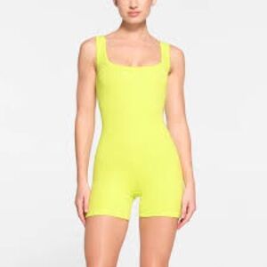 Skims Cotton Ribbed Onesie, Daffodil